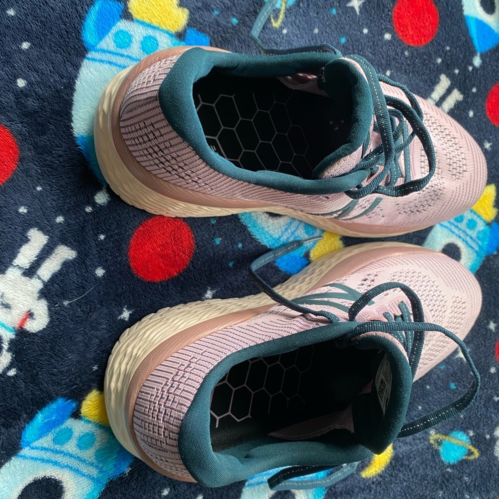 New Balance Fresh Foam - Picture 4 of 4